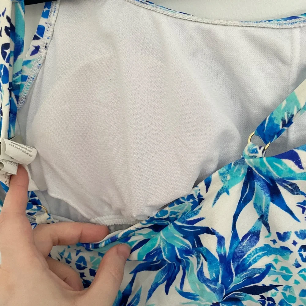 Layered Ruffled Pineapple Tankini Top - Picture 3 of 4